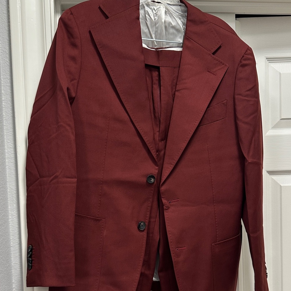 Suitsupply Rich Maroon Suit